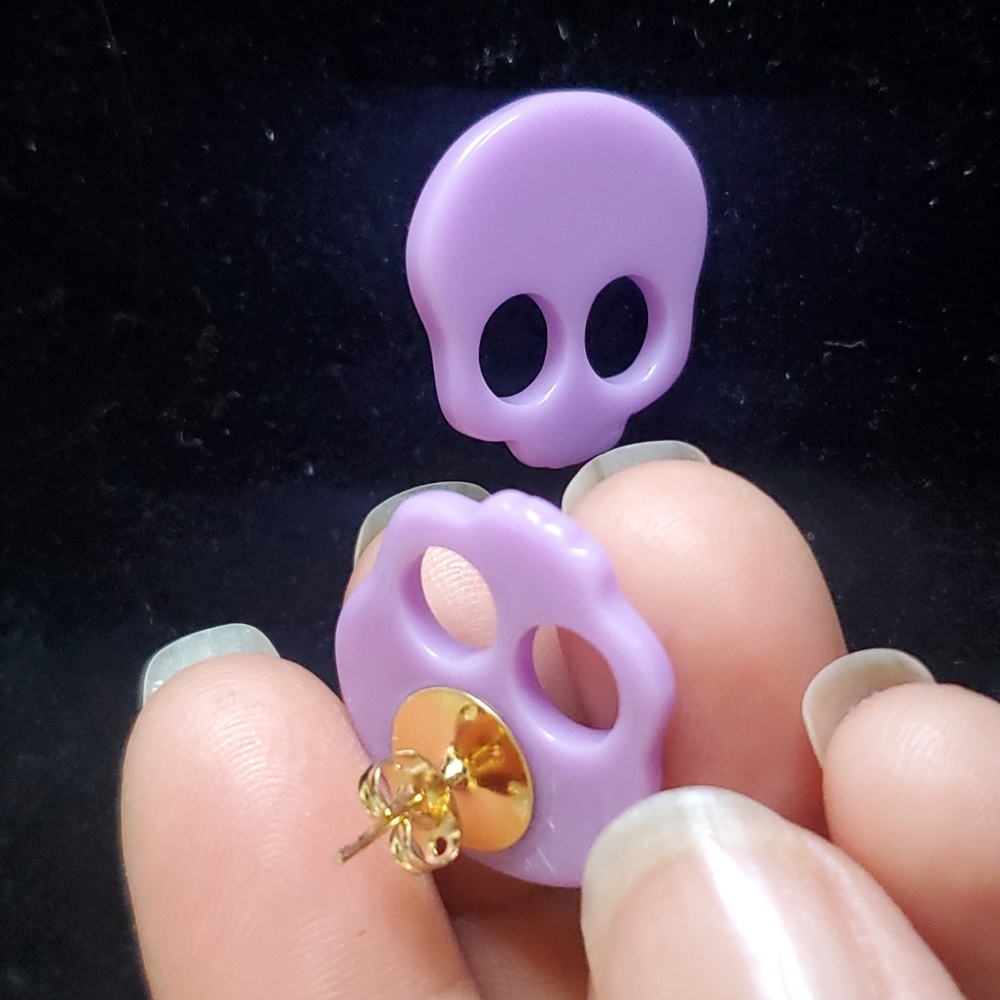 Purple skeleton earrings💀
